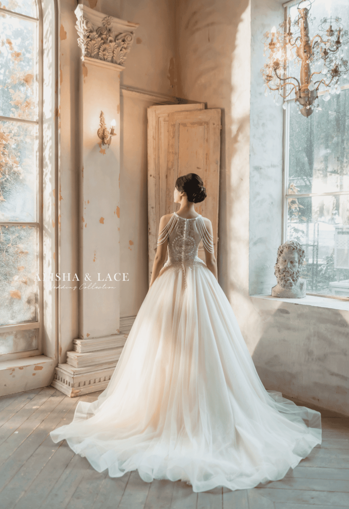 12 Best Wedding Gown Rental in Singapore 2022 | Wedding gown rental, Wedding  gowns, Budget wedding gowns